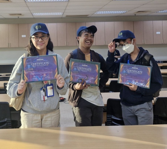  (L-R) Gabrielle Gozun, JC Baclig, Jay Tacason